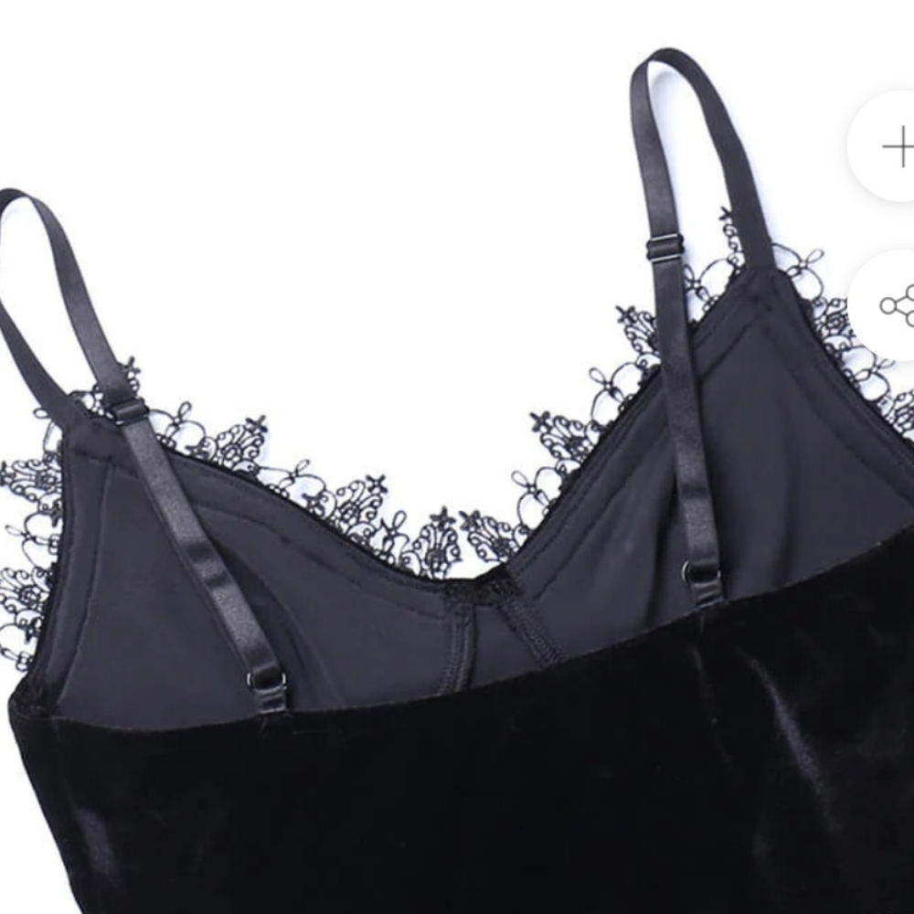 Lace velvet slip dress - Picture 4 of 8
